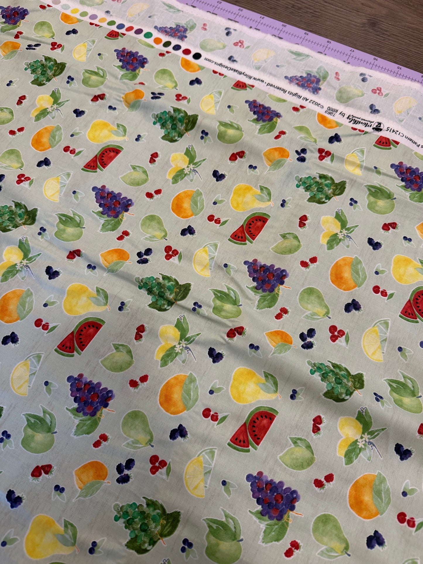 Fruit | Riley Blake Designs | per ¼ yard