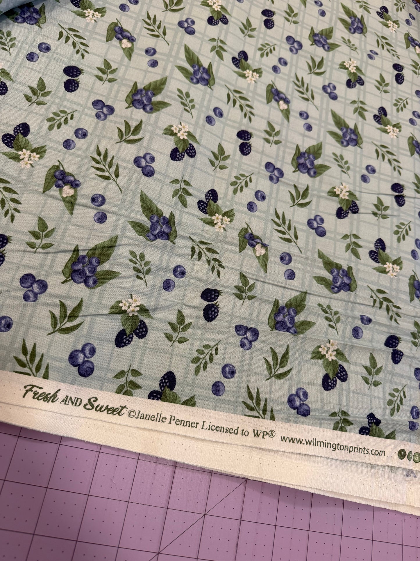 Fresh and Sweet | Wilmington Prints | per ¼ yard