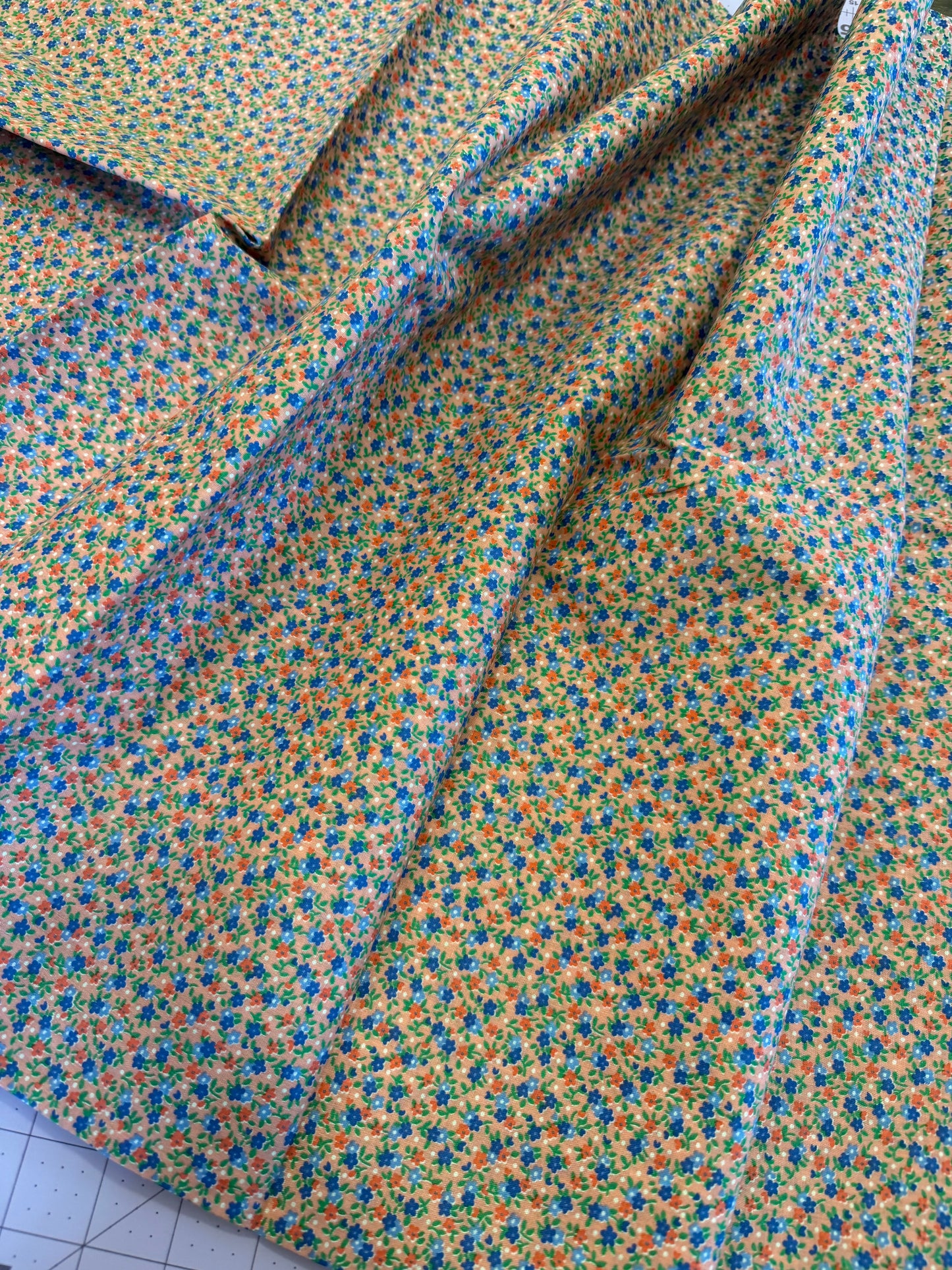 VINTAGE | Unbranded | per ¼ yard
