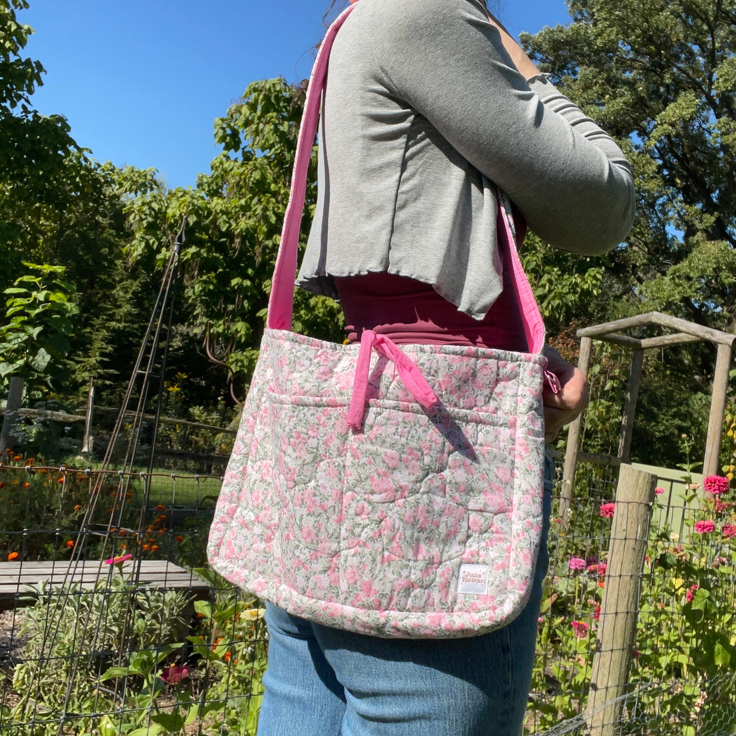 Bow bag | Pink and Green Quilt