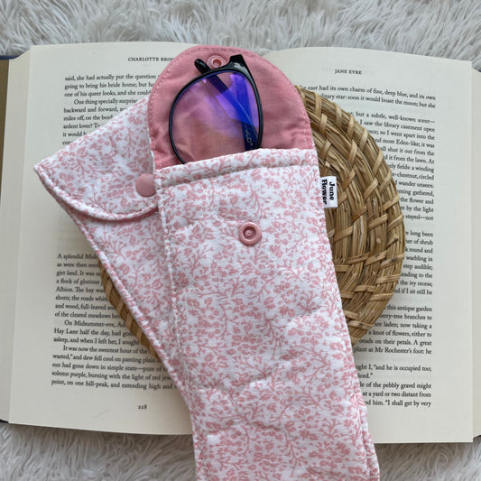 Glasses Sleeve | Peachy Quilt
