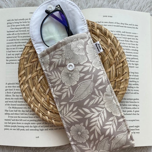 Glasses Sleeve | Stone Petals