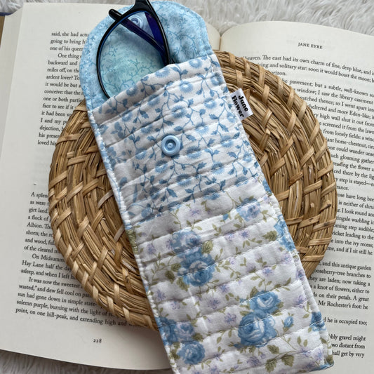Glasses Sleeve | Floral Blue Quilt