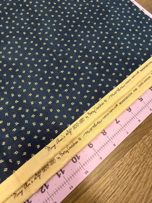 Mary anns Gifts | Moda Fabrics | 26" x 44"