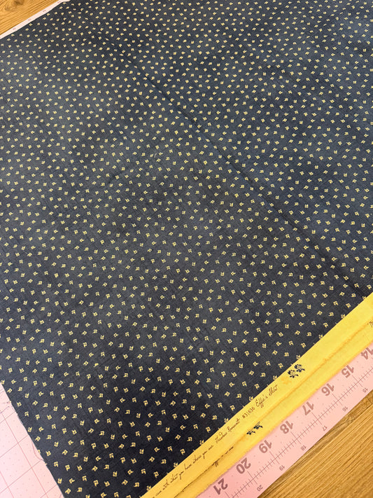 Mary anns Gifts | Moda Fabrics | 26" x 44"