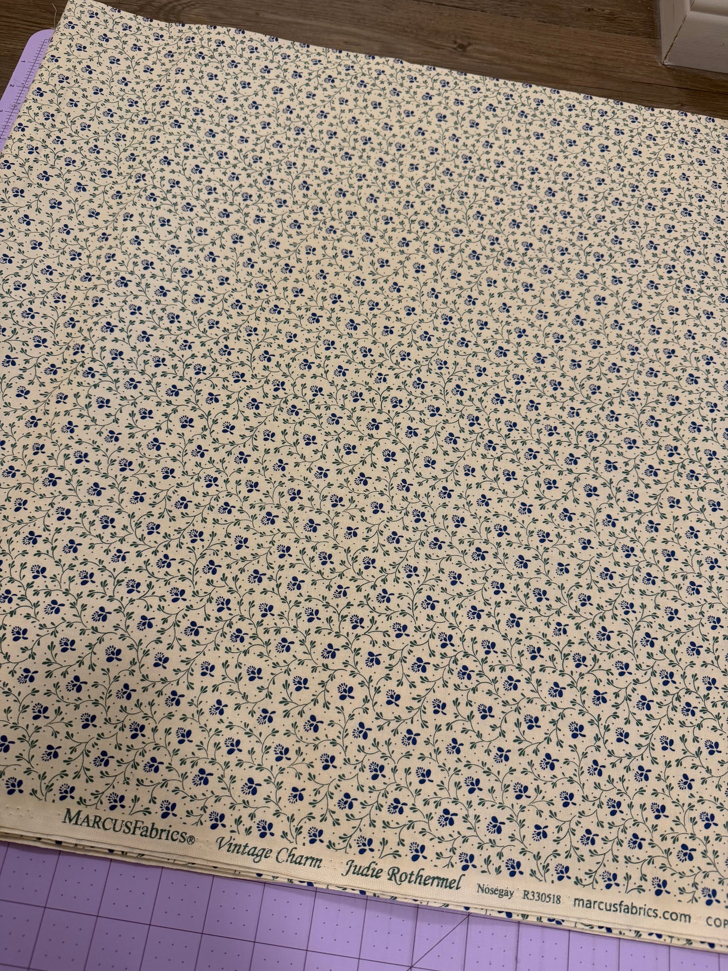 Vintage Charm | Marcus Fabrics | per ¼ yard