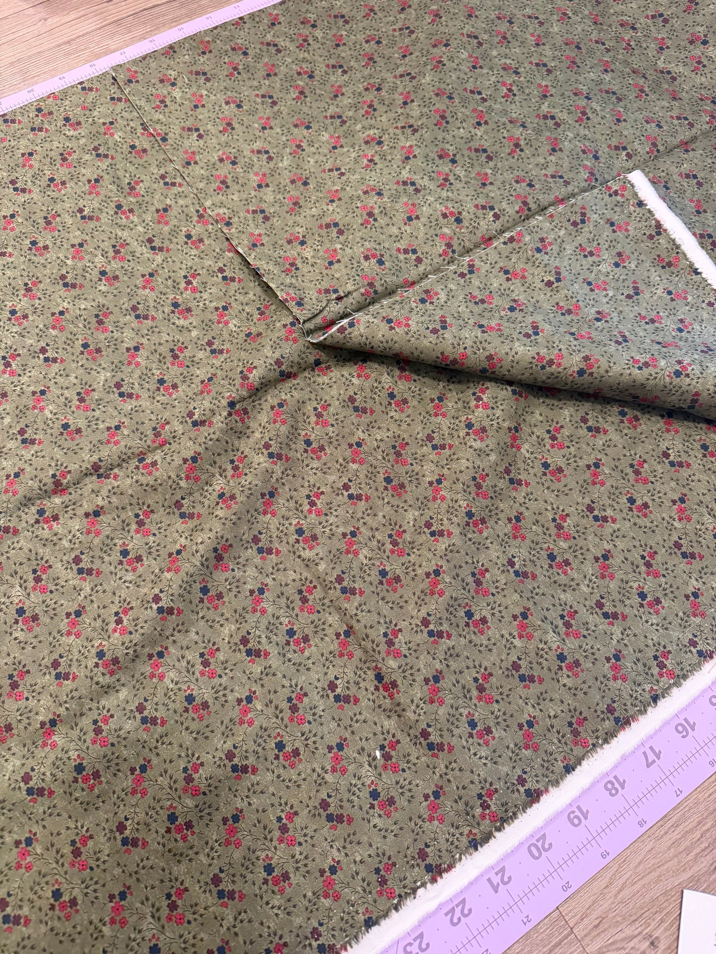 Clover Blossom Farm | Moda Fabrics | per ¼ yard