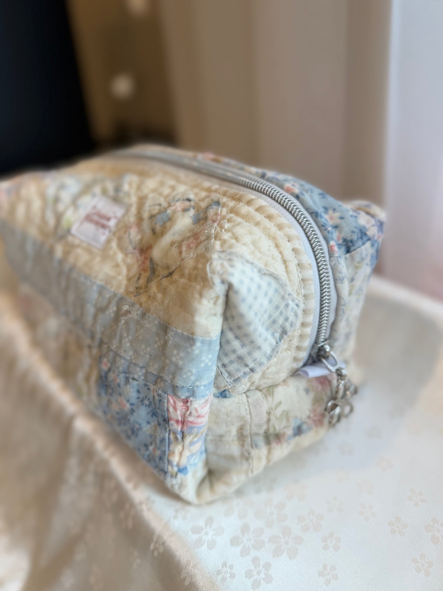 Large Makeup Bag | Blue Quilt - Very Worn Quilt