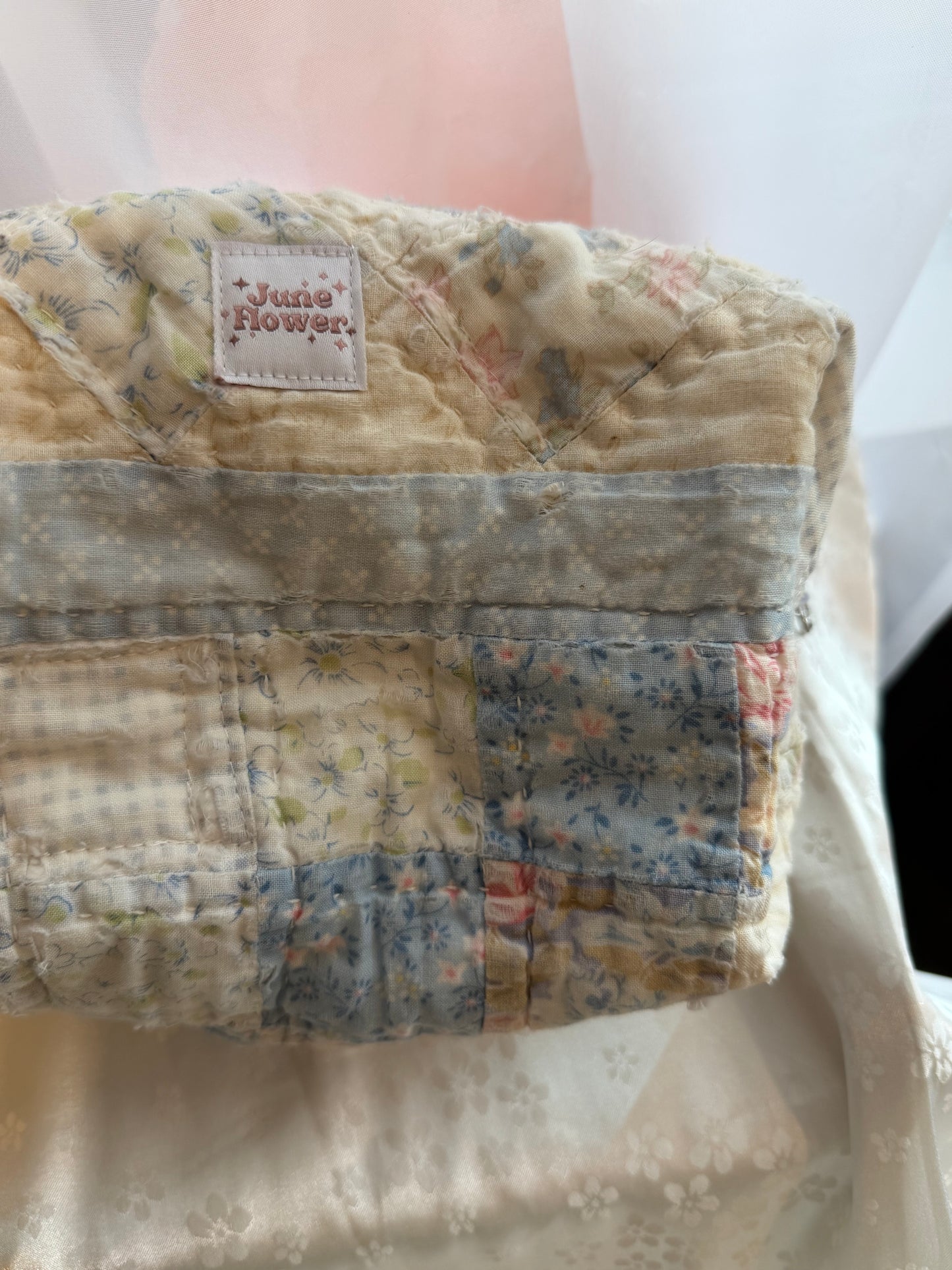 Large Makeup Bag | Blue Quilt - Very Worn Quilt