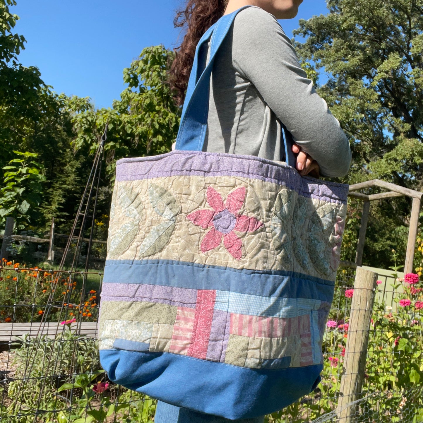 XL Tote | Vintage Quilt