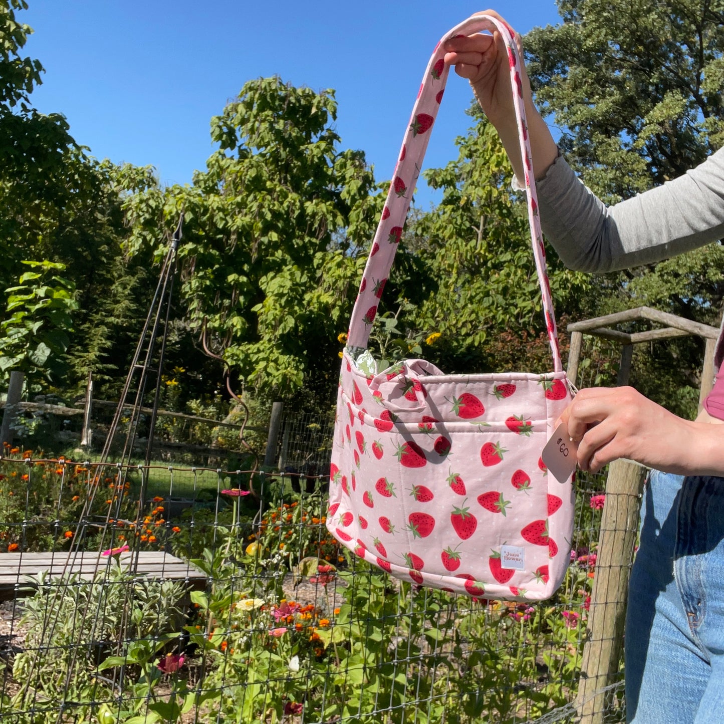 Bow bag | Pink Strawberry