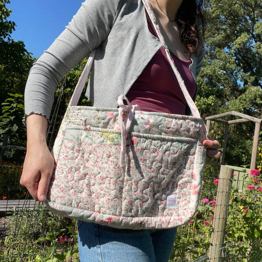 Bow bag | Newspaper Quilt