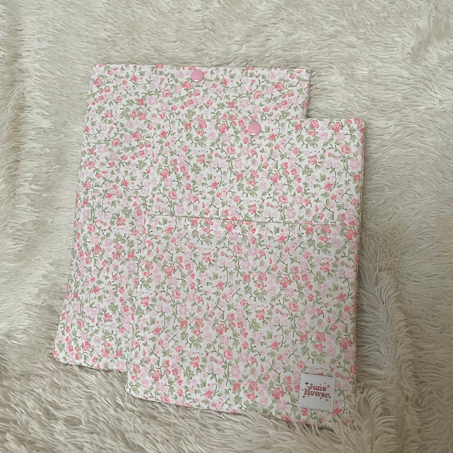 Book Sleeve | Cottage Pink
