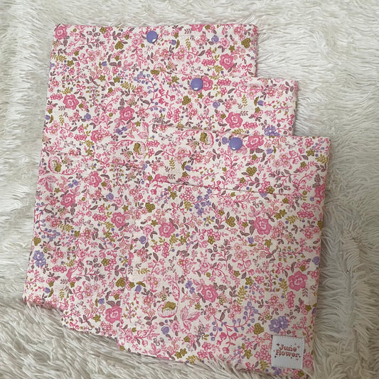 Book Sleeve | June's Bramble