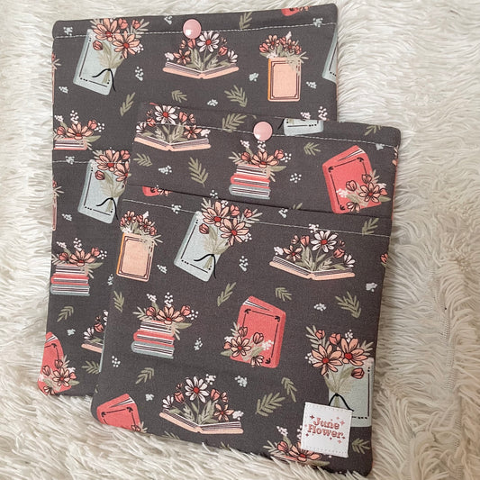 Book Sleeve | Book Lovers