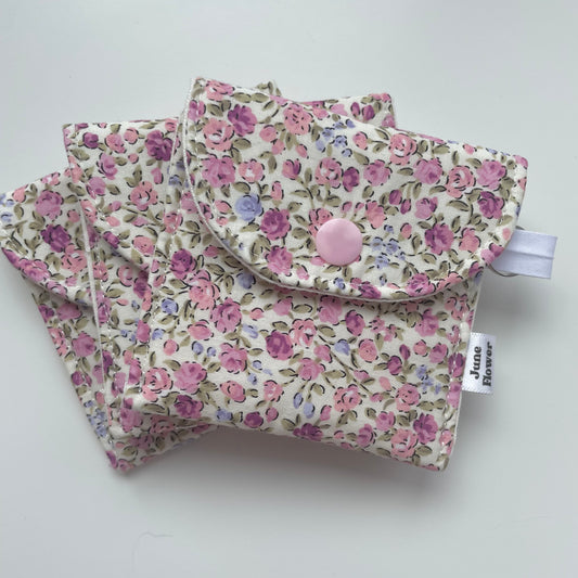 Earbuds / Airpods Case | Purple Calico