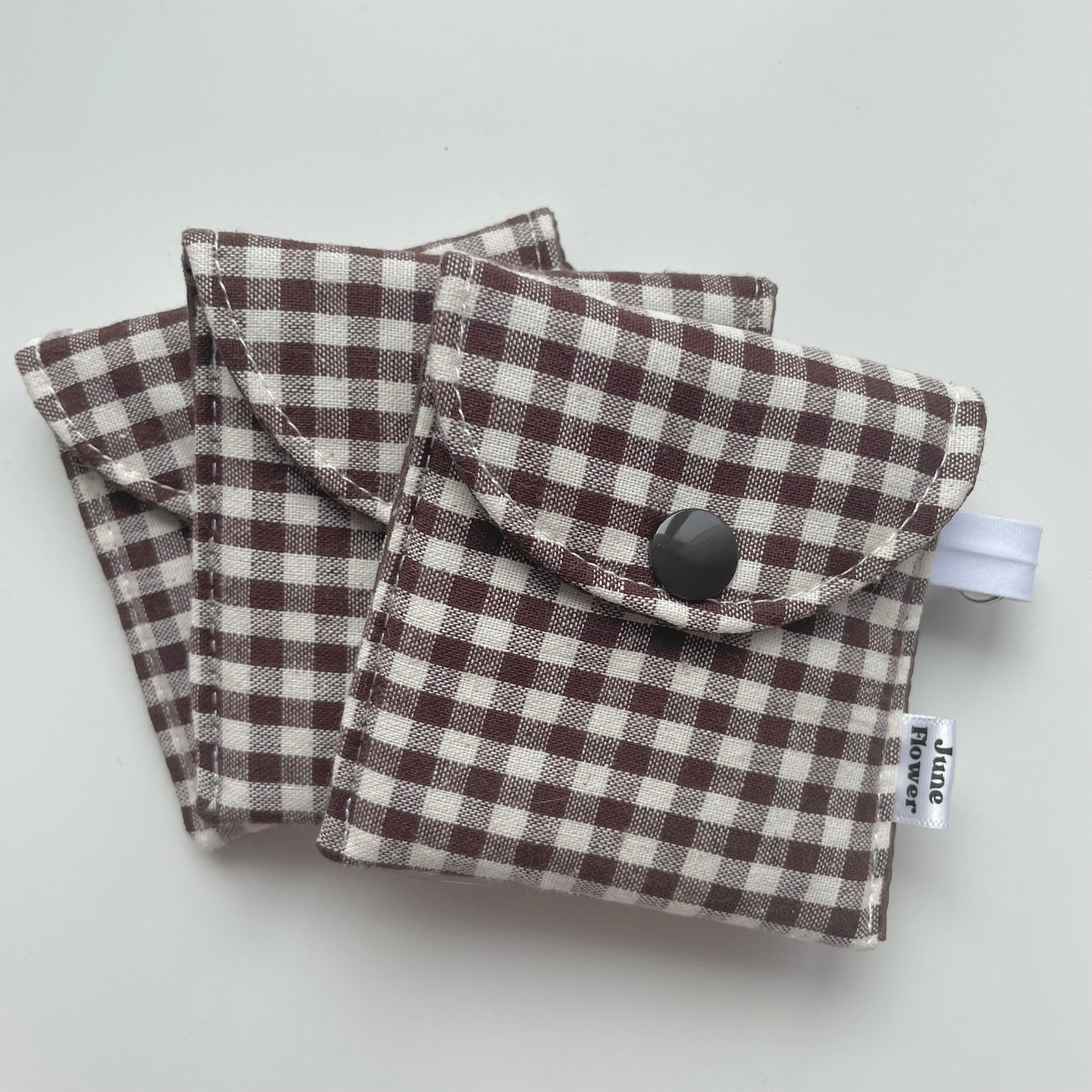Earbuds / Airpods Case | Espresso Gingham
