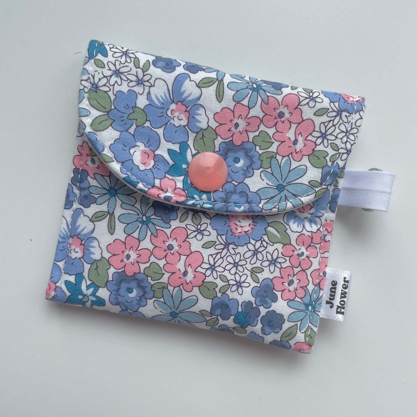 Earbuds / Airpods Case | Blue Liberty Floral