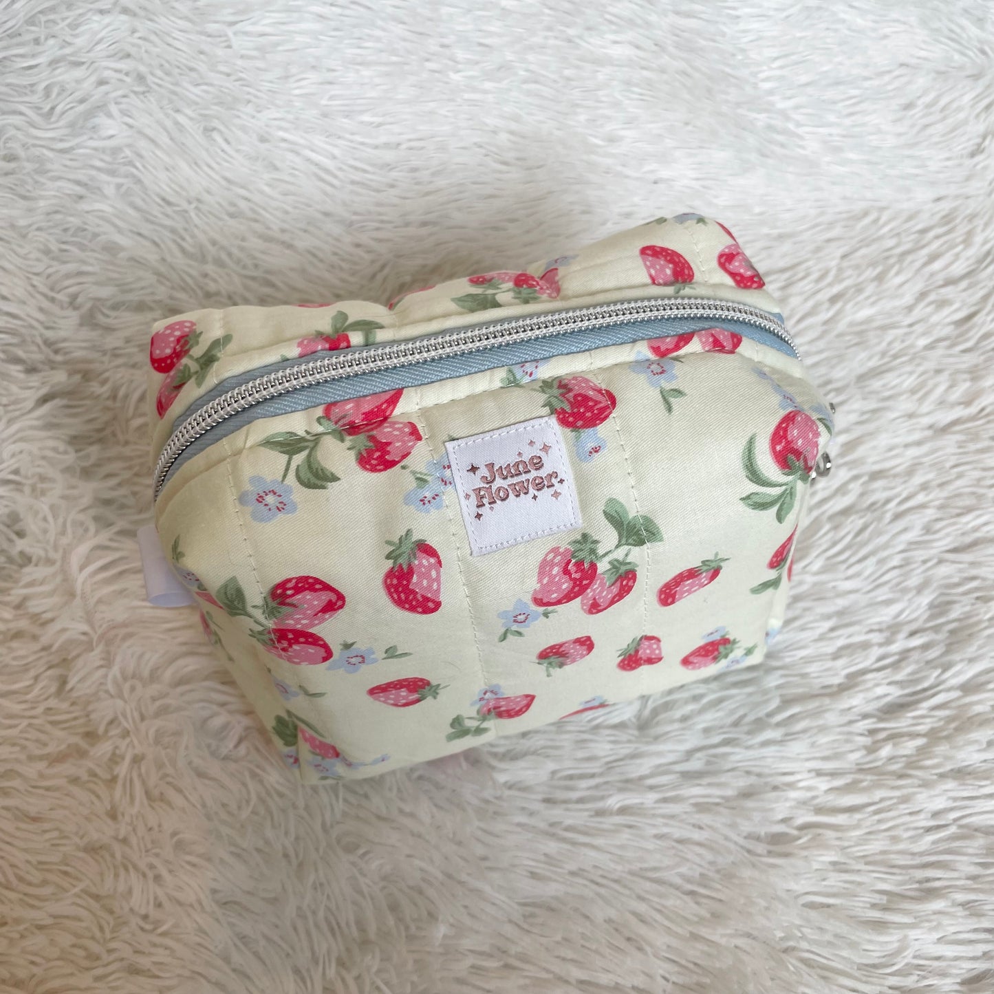 Small Makeup Bag | Strawberries and Cream
