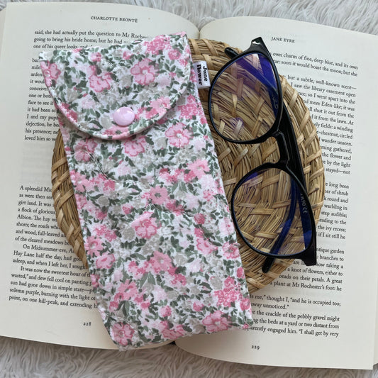 Glasses Sleeve | Green Pink Floral Quilt
