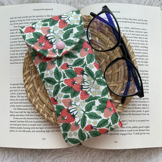 Glasses Sleeve | Strawberry Harvest
