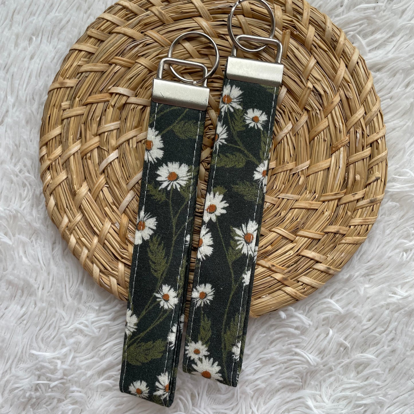 Keychain Wristlet | Daisy Meadow