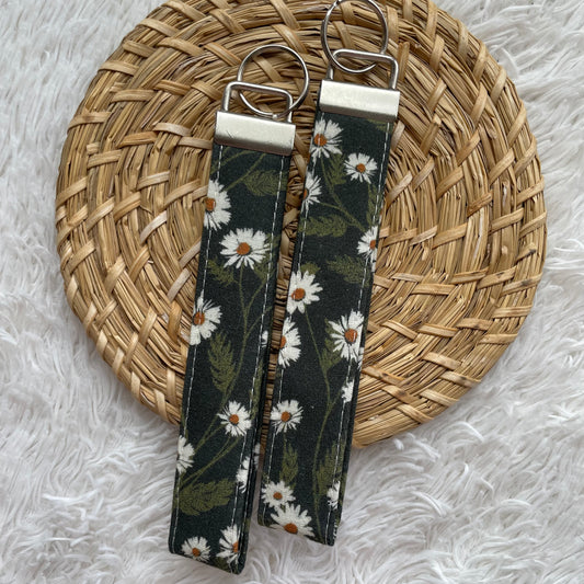 Keychain Wristlet | Daisy Meadow