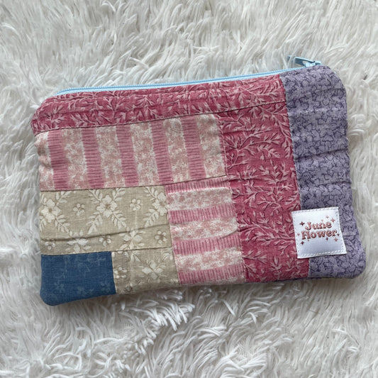 Wallet Pouch | Vintage Quilt 3