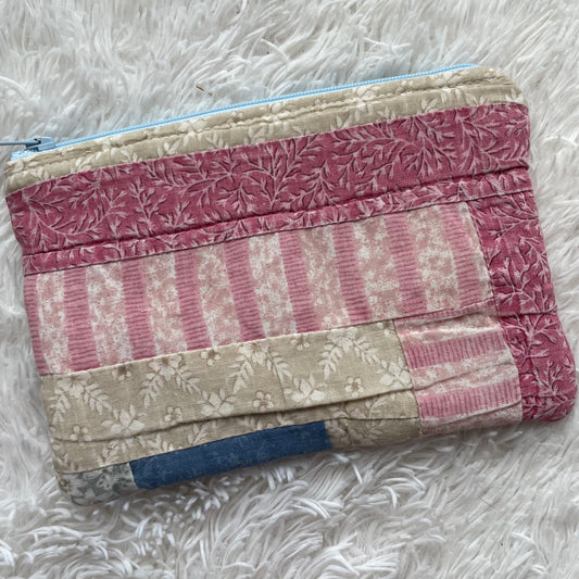 Wallet Pouch | Vintage Quilt 2