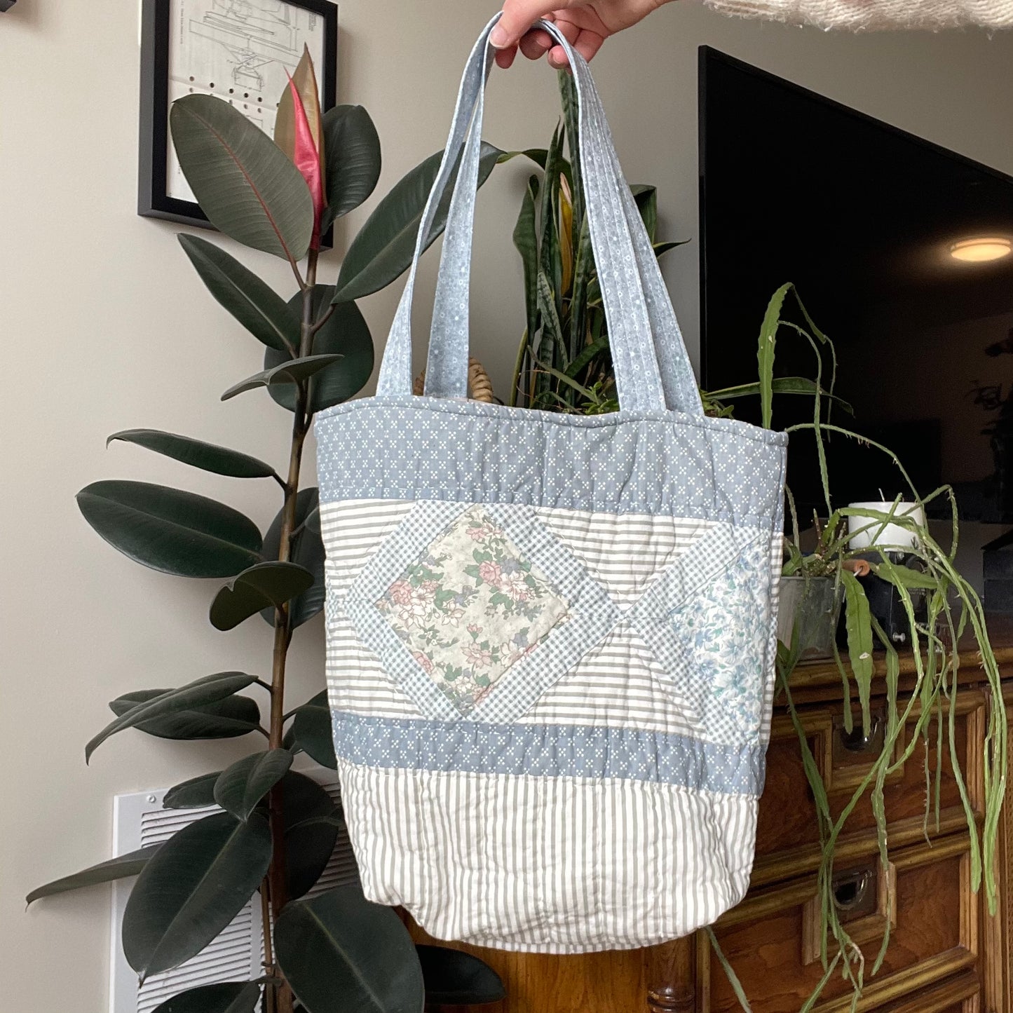 Quilted Tote | Vintage Blue Stripes