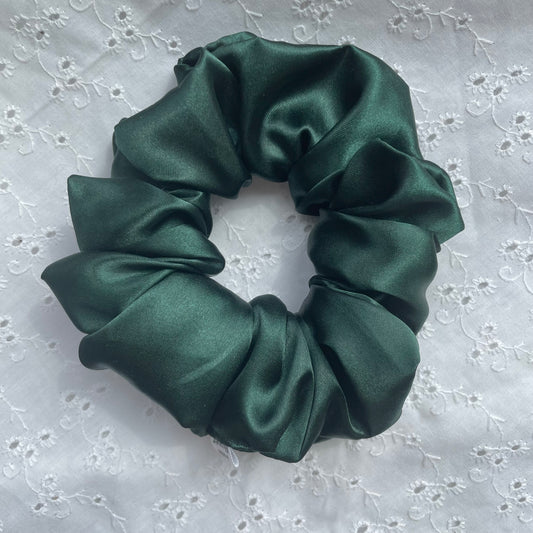 Regular Satin Scrunchie | Emerald