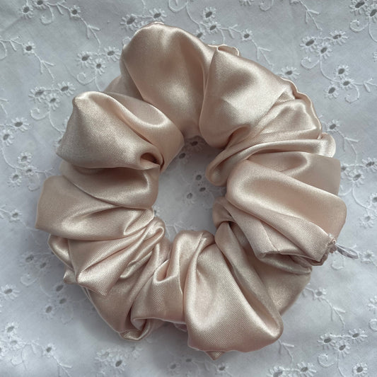 Regular Satin Scrunchie | Champagne