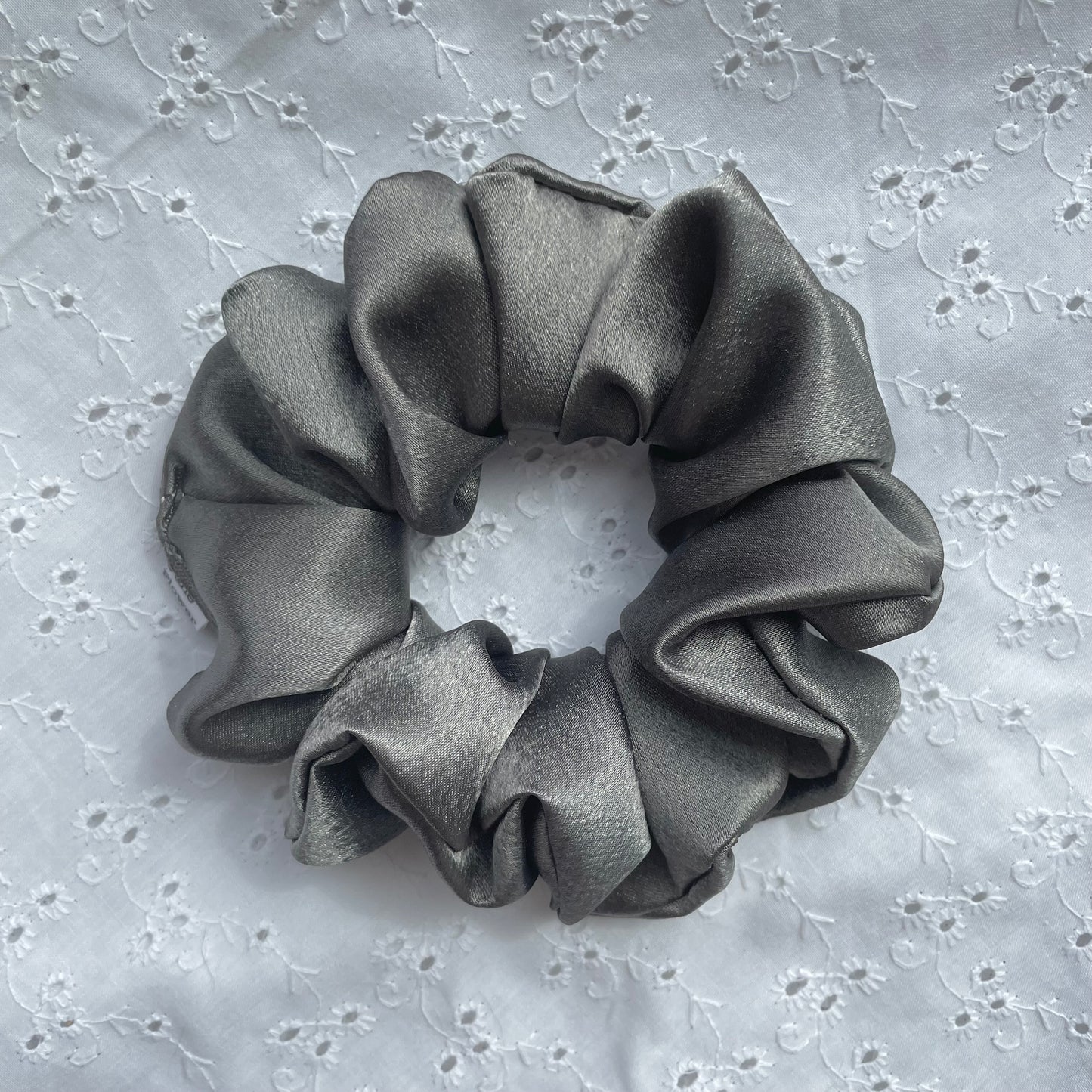 Regular Satin Scrunchie | Grey