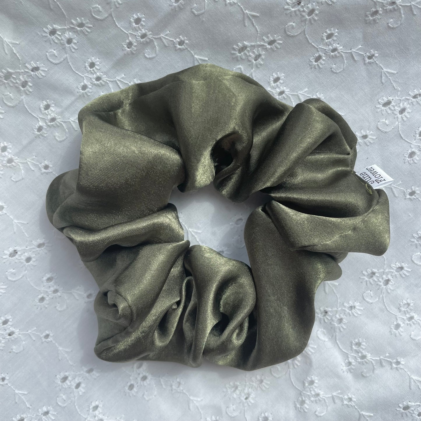 Regular Satin Scrunchie | Olive