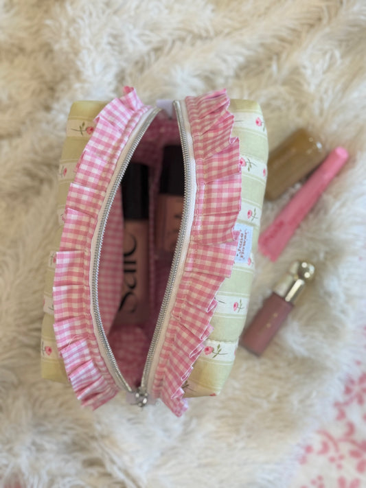 Ruffle Makeup Bag | Sweet Pea Stripe